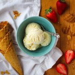 MARSHFIELD FARM Vanilla & Clotted Cream Ice Cream Tubs    